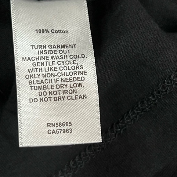 Nordstrom BP Women’s Sz XXS Nordstrom NYC Wink Face Emoji T-Shirt Black,… - Picture 3 of 4